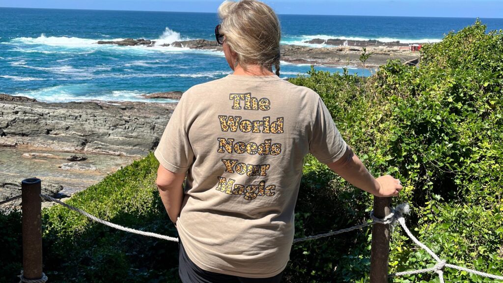 World needs your magic tee standing in Tskitkamma