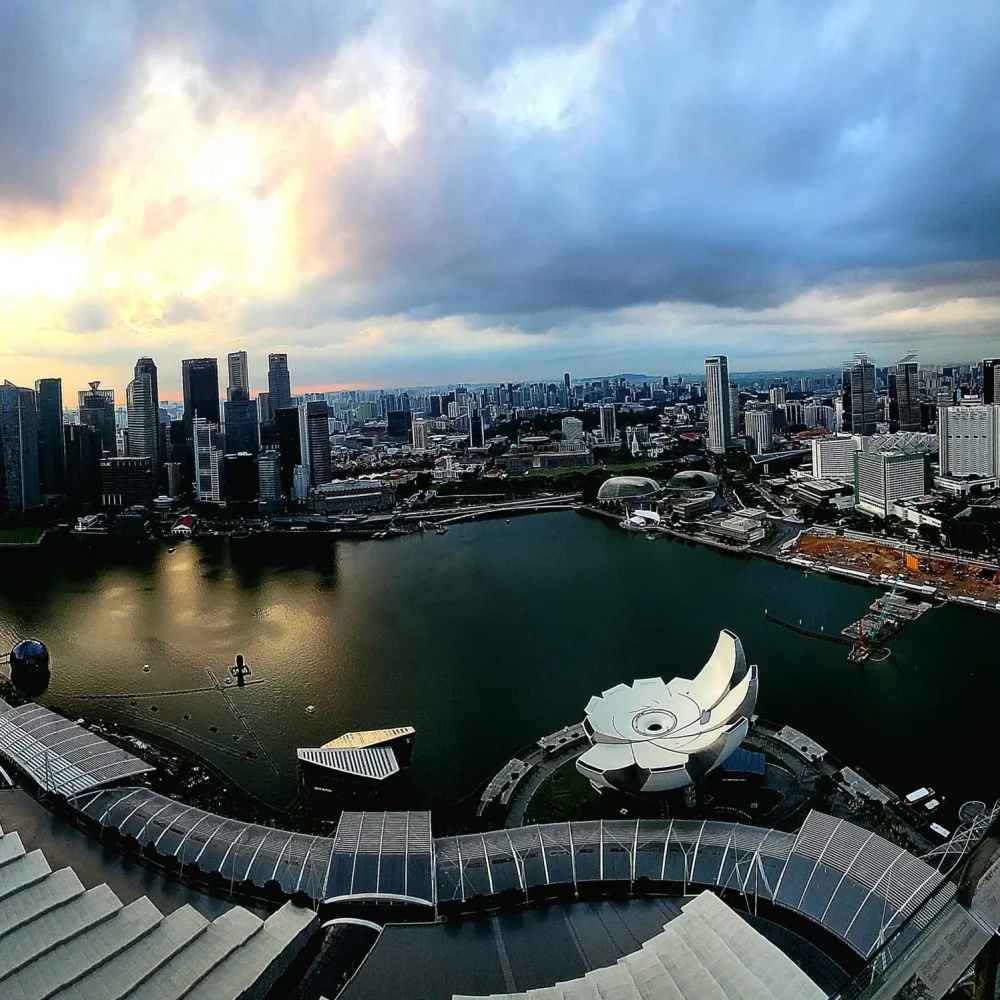 singapore bay skyline